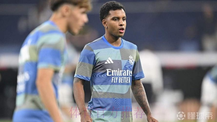 西媒:罗德里戈对热身后不上场很不满! 西媒:罗德里戈对热身后不上场很不满!